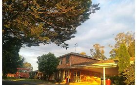米塔贡白杨汽车旅馆
